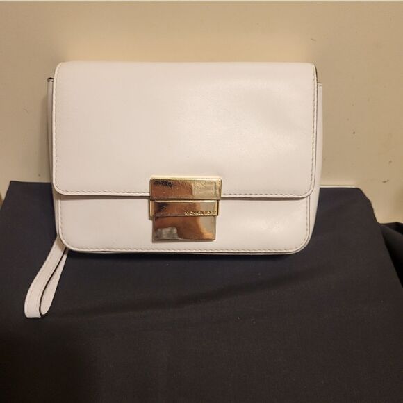 Michael Kors Madelyn Optic White Leather Wristlet Clutch Gold Hardware Ret $189 - Picture 1 of 11